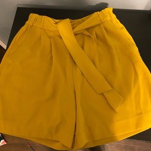 Lululemon short